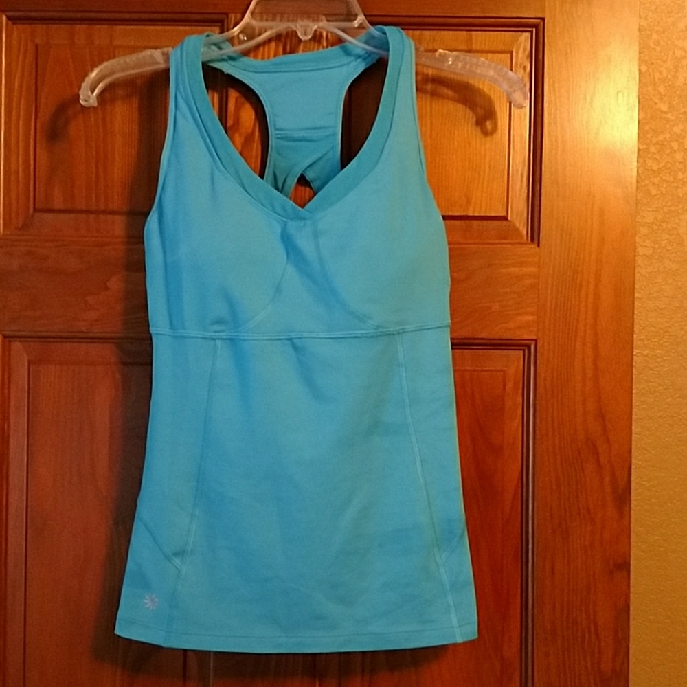 Athleta built in bra yoga top
